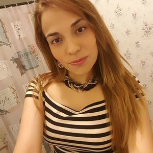 Meet your Posher, Abigail